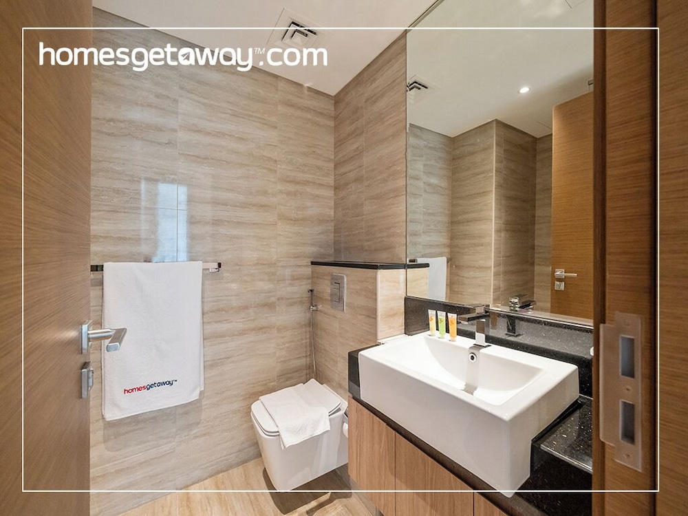 Stylish 2BR Fully Furnished Unit at Business Bay
