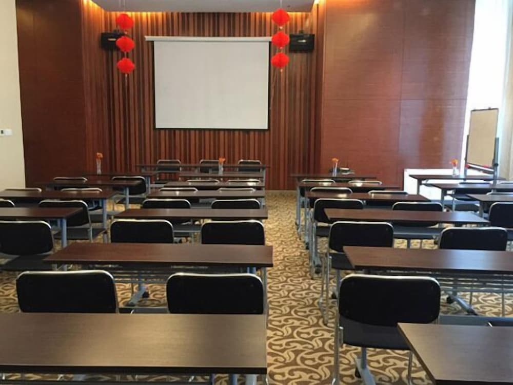 Metropolo Wuhan Economic Development Wanda Hotel