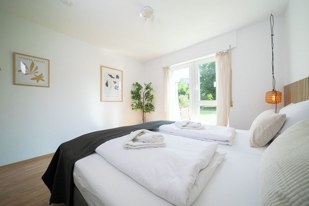 Favorite Stays - Neuss Furth