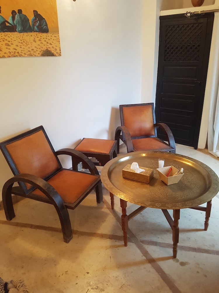 Riad Essaada