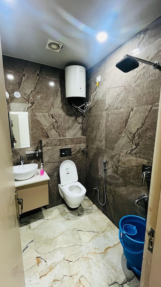 Hotel Shri Radha Sneh Mathura