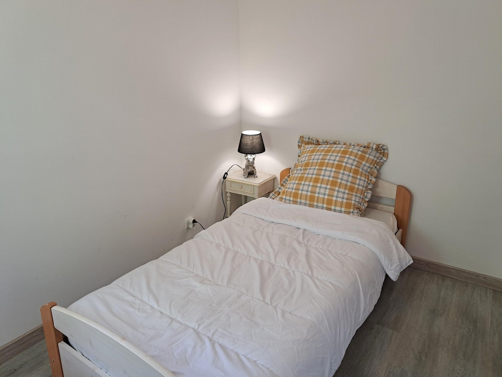 Holiday Home in Hanvec Near Bay of Brest