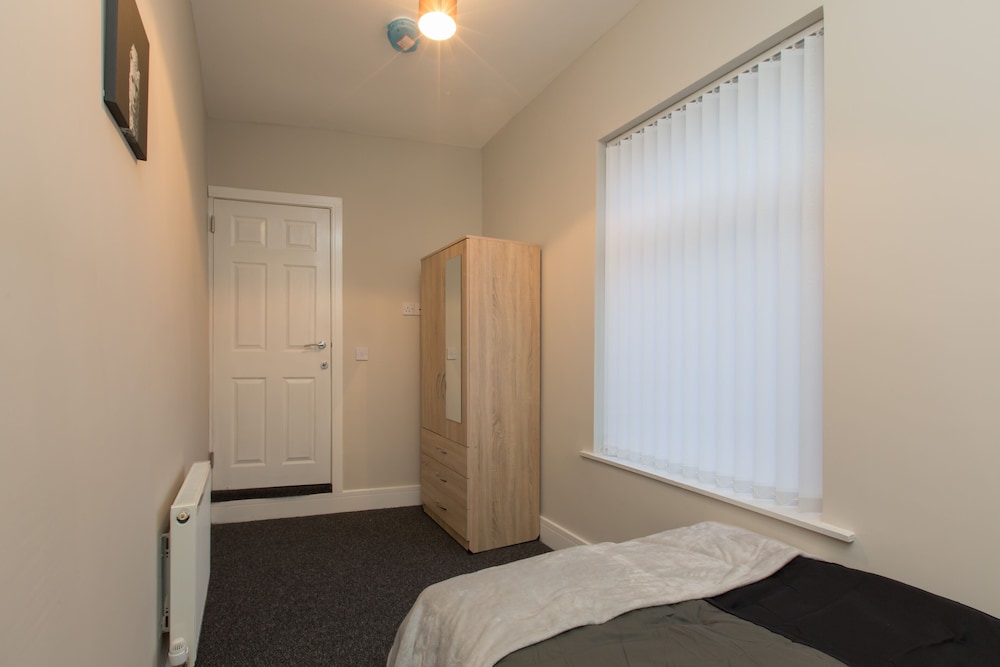 Stoke-on-trent Vacations - Townhouse  Rose Street Stoke - Property Image 32