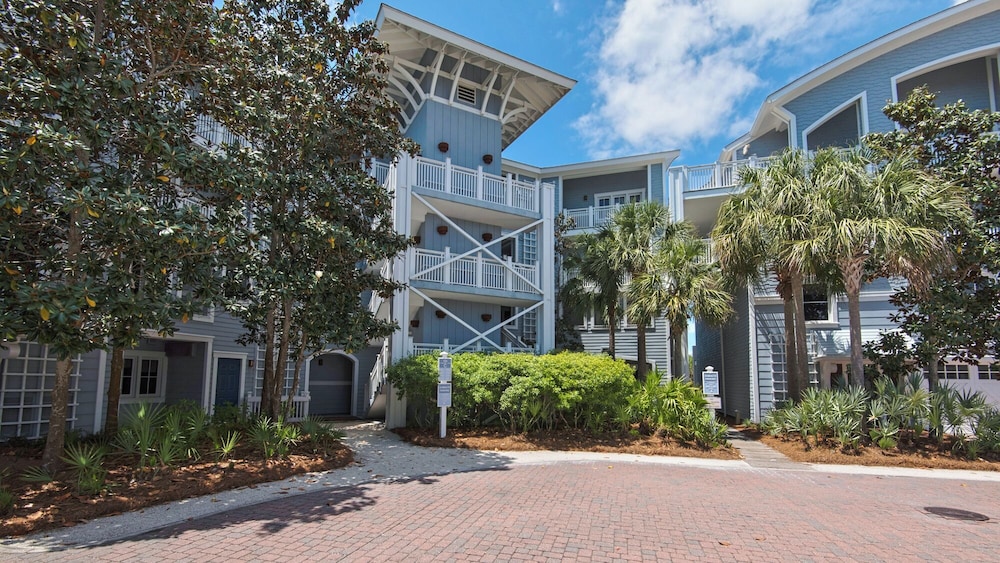 Watersound Beach Retreat Pool & Gulf Views + Free Attraction Tickets!