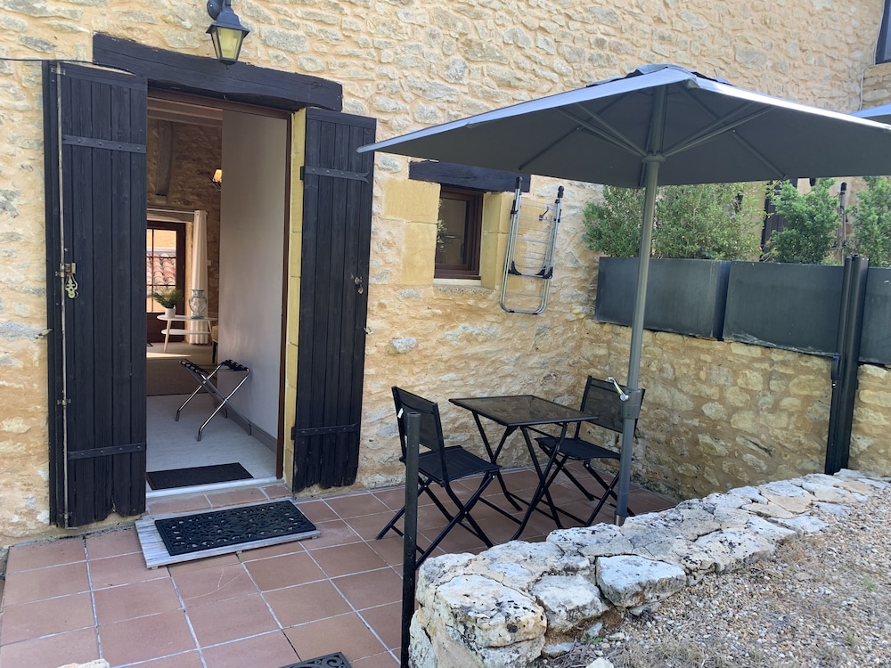 Le Noyer Residence - Property Image 82