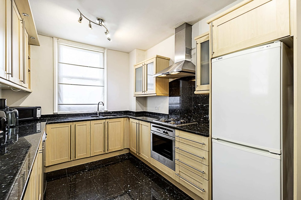 Notting Hill Charm Apartment