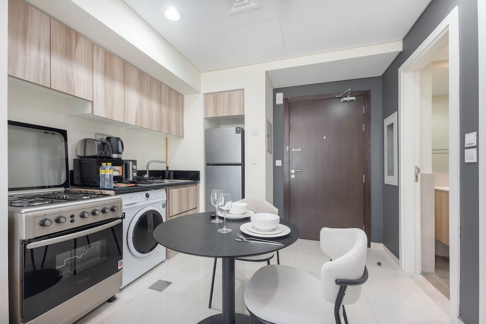 Tranquil 1BR Hideaway in Damac Hills