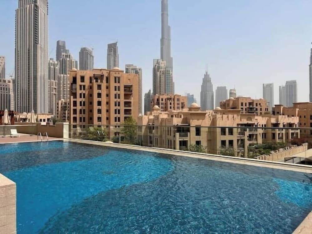 Vogue Downtown near Dubai Mall & Burj