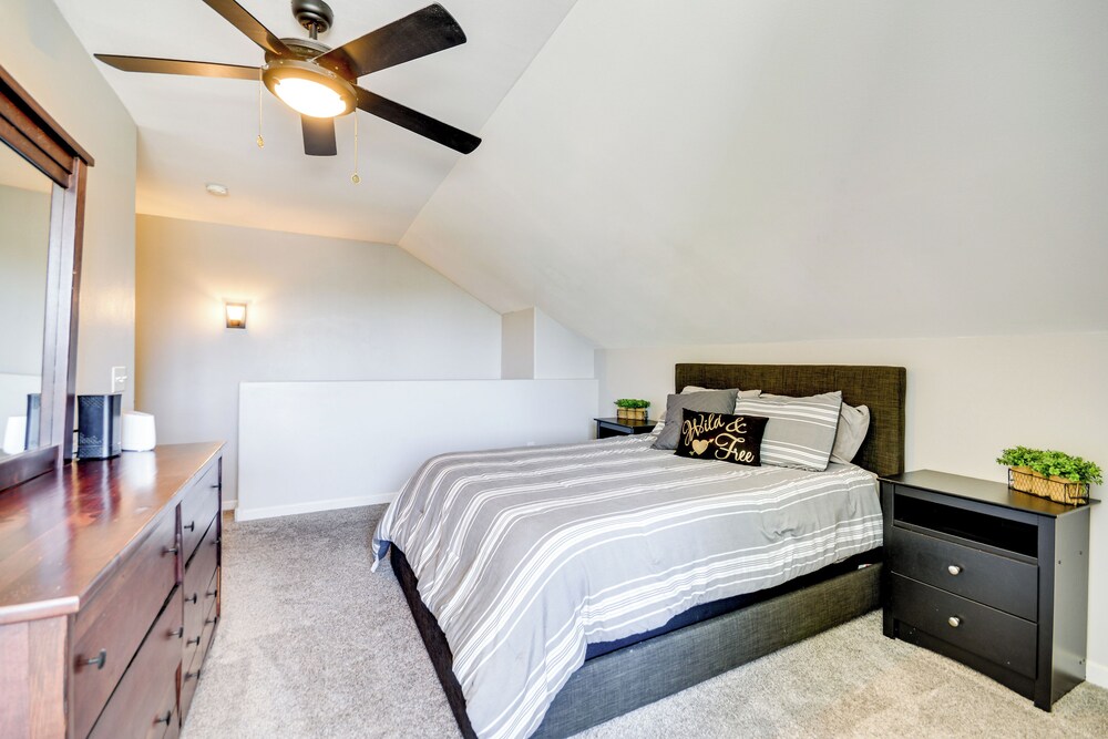 6 Mi to Zoomontana: Family Home w/ Fenced Yard