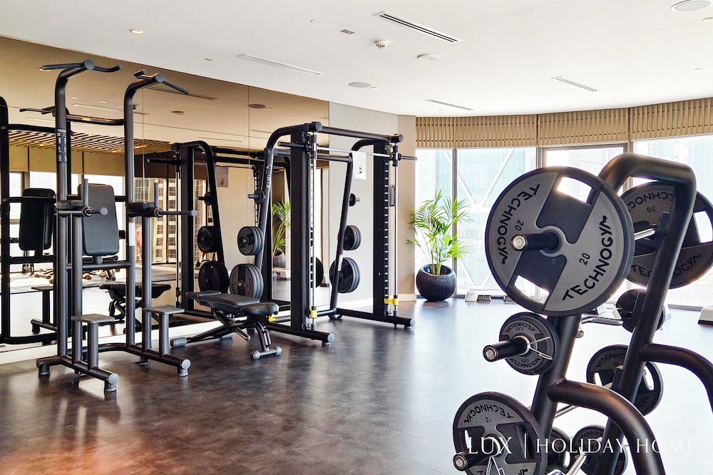 LUX Paramount Burj View Business Bay