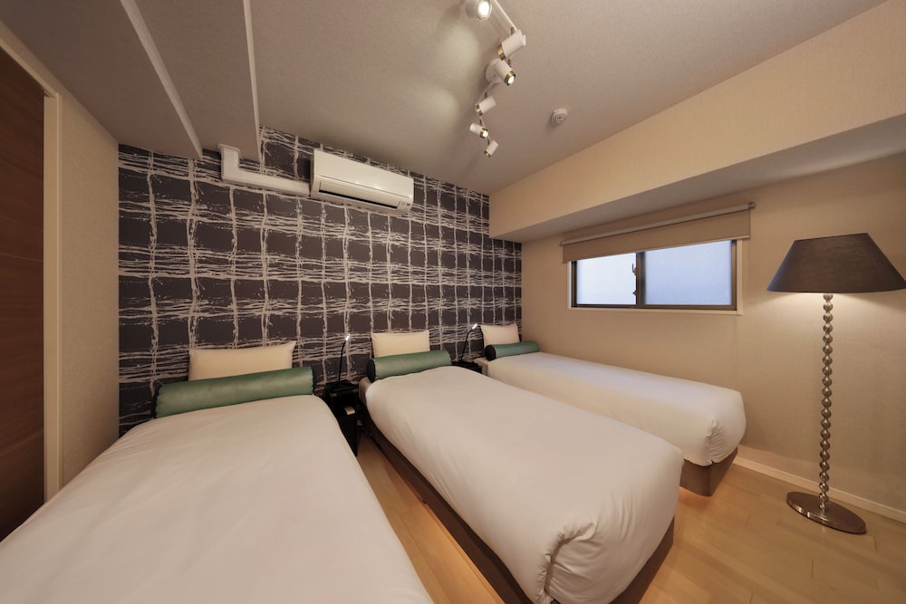 Crystalexe nippombashi
