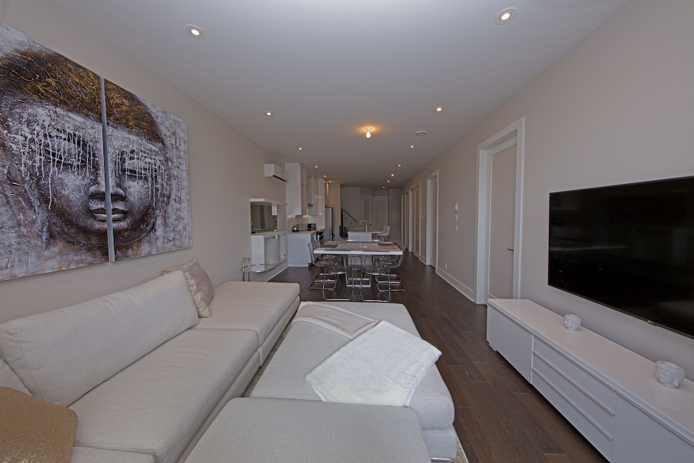 Parc Avenue Lofts