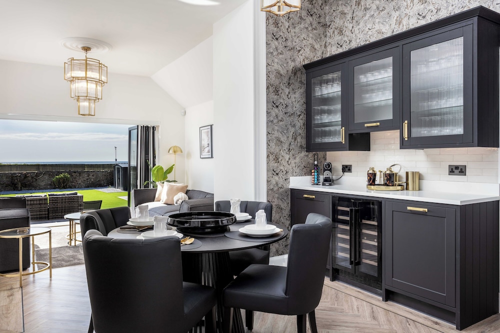 No.36 South Beach - Donnini Apartments