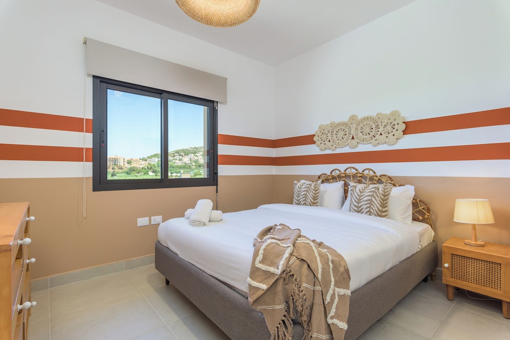 Glow Studios & Apartments in Batroun