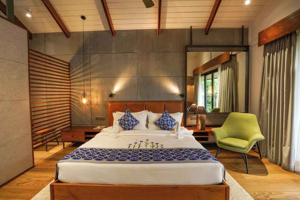 Vyna Hillock Resort and Spa