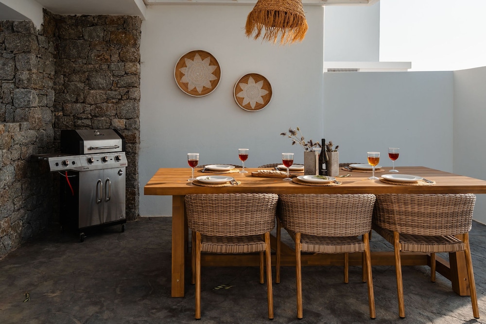 Maison Solea Plaka With 3 Bedrooms and 3 Bathrooms