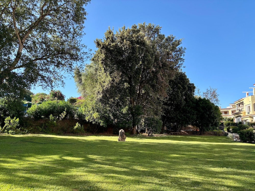 Residence with pool in Porto Rotondo