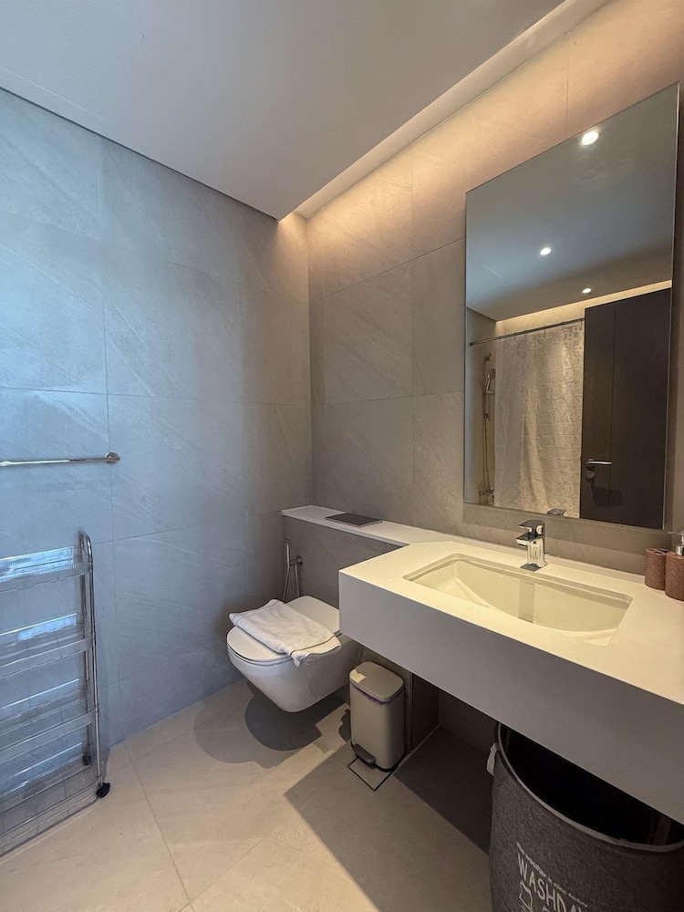 Luxury townhouse in Al Danah Bay