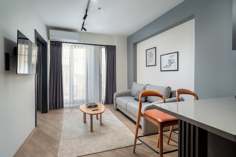 Urban Quarters - Firuzaga