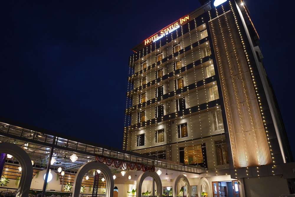 Hotel Status Inn
