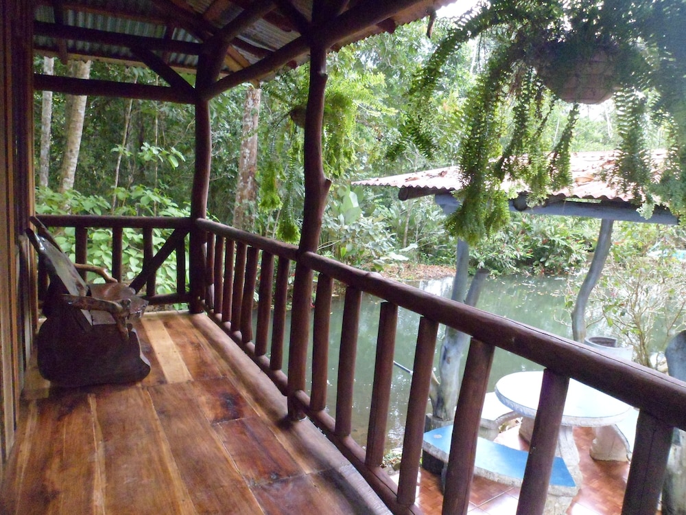 Hotel Valle Azul