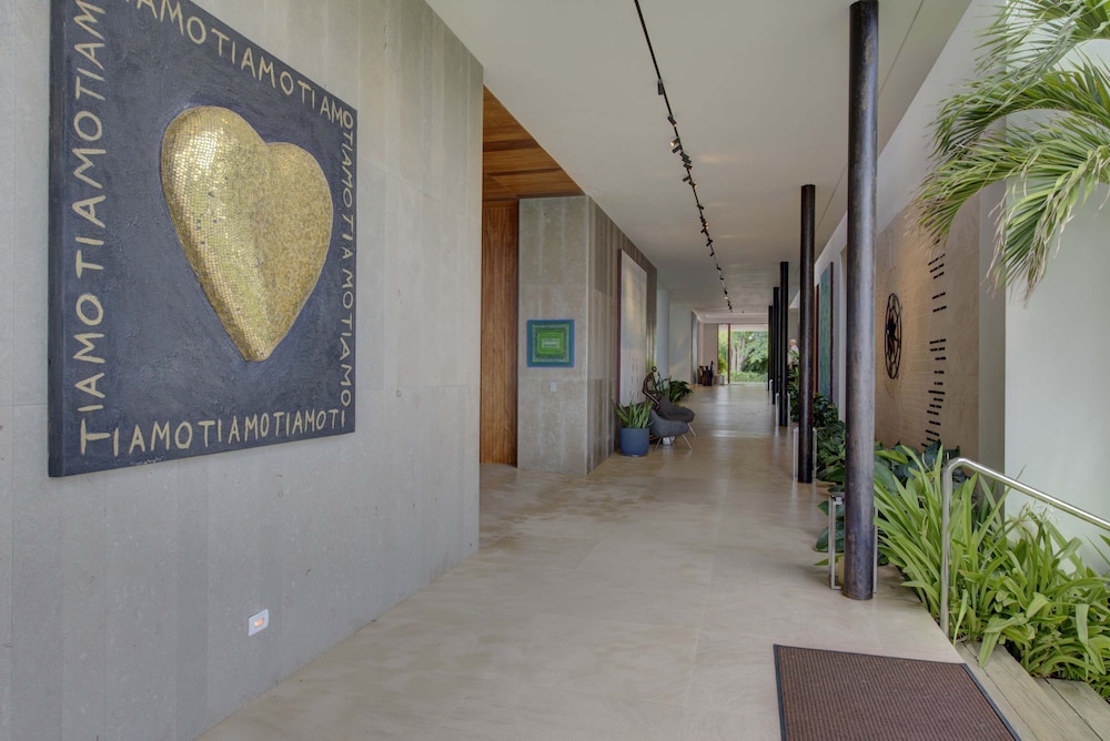 Clifftop Icon of Caribbean Luxury