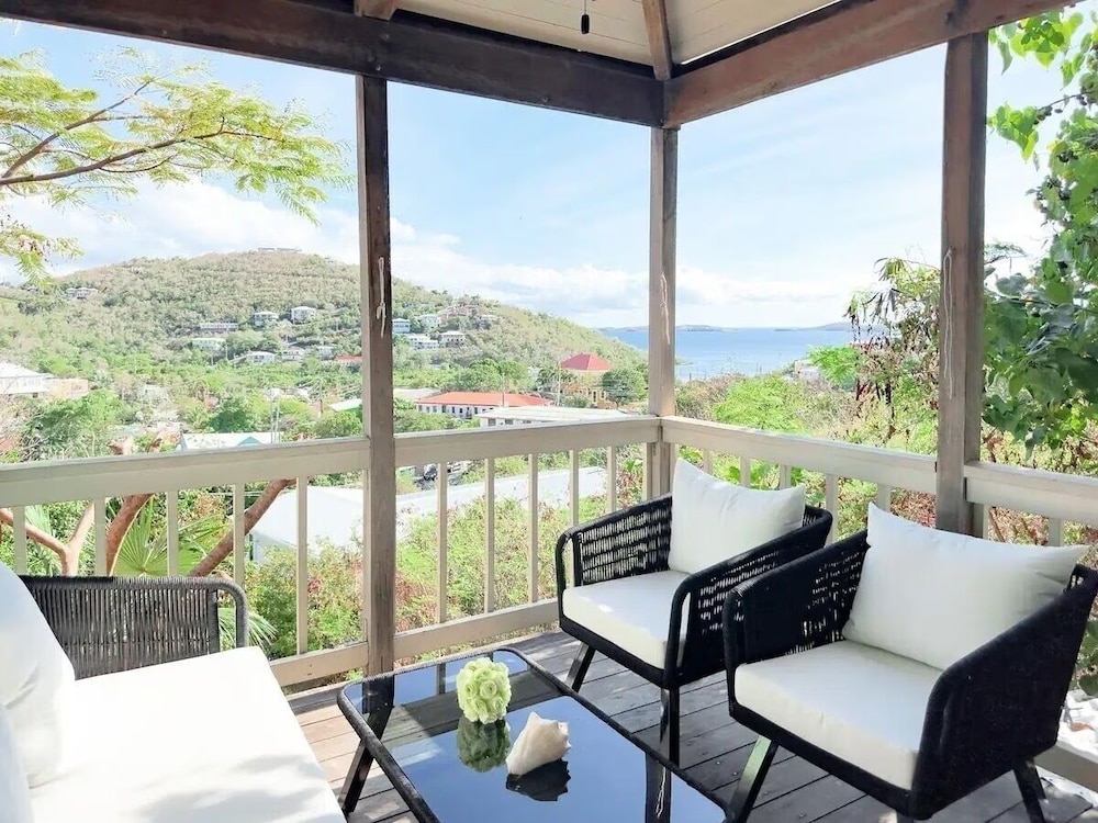 Villa Island Paradise