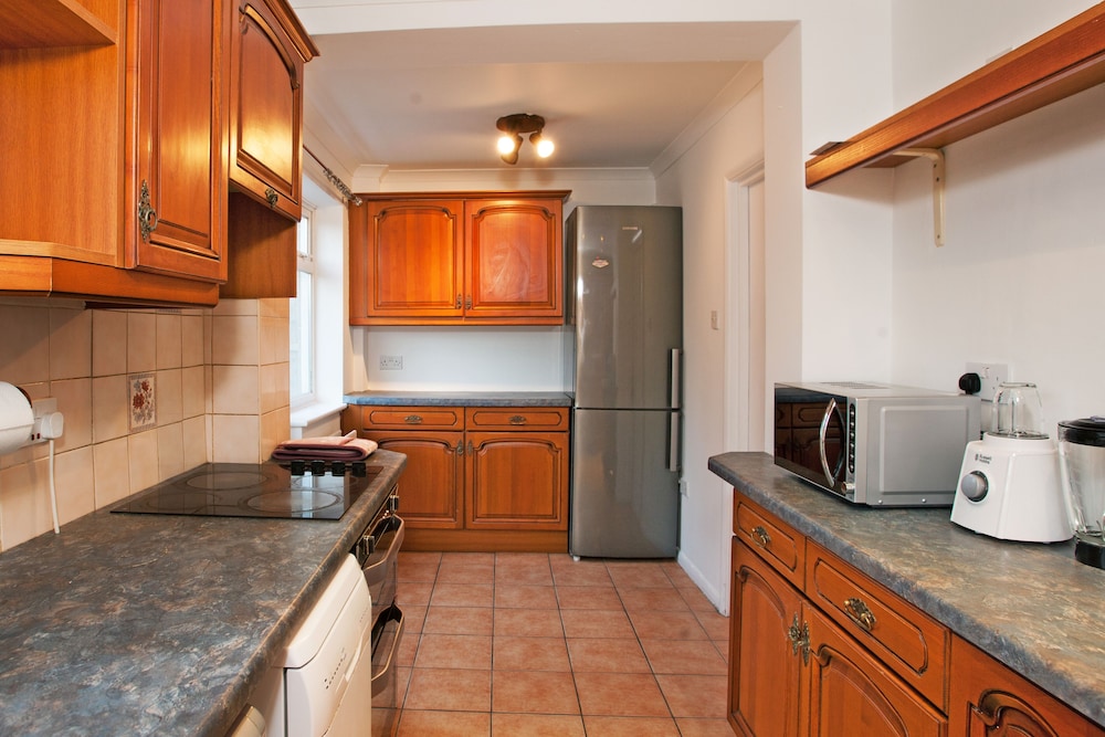 3 Bedroom House Near the City Center