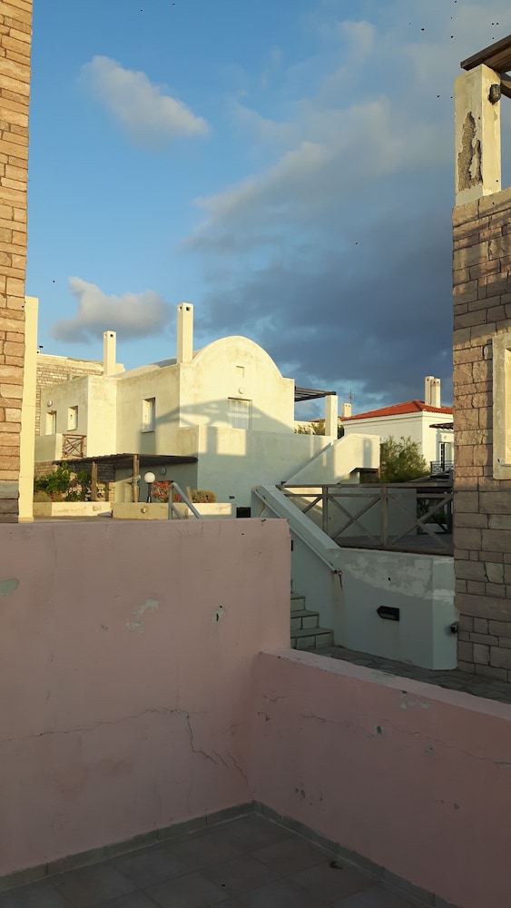 Dionysos Authentic Resort & Village