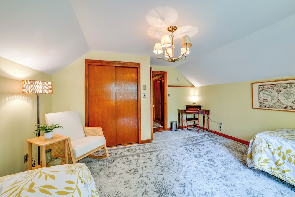 Serene Home w/ On-site Brook in Callicoon Center