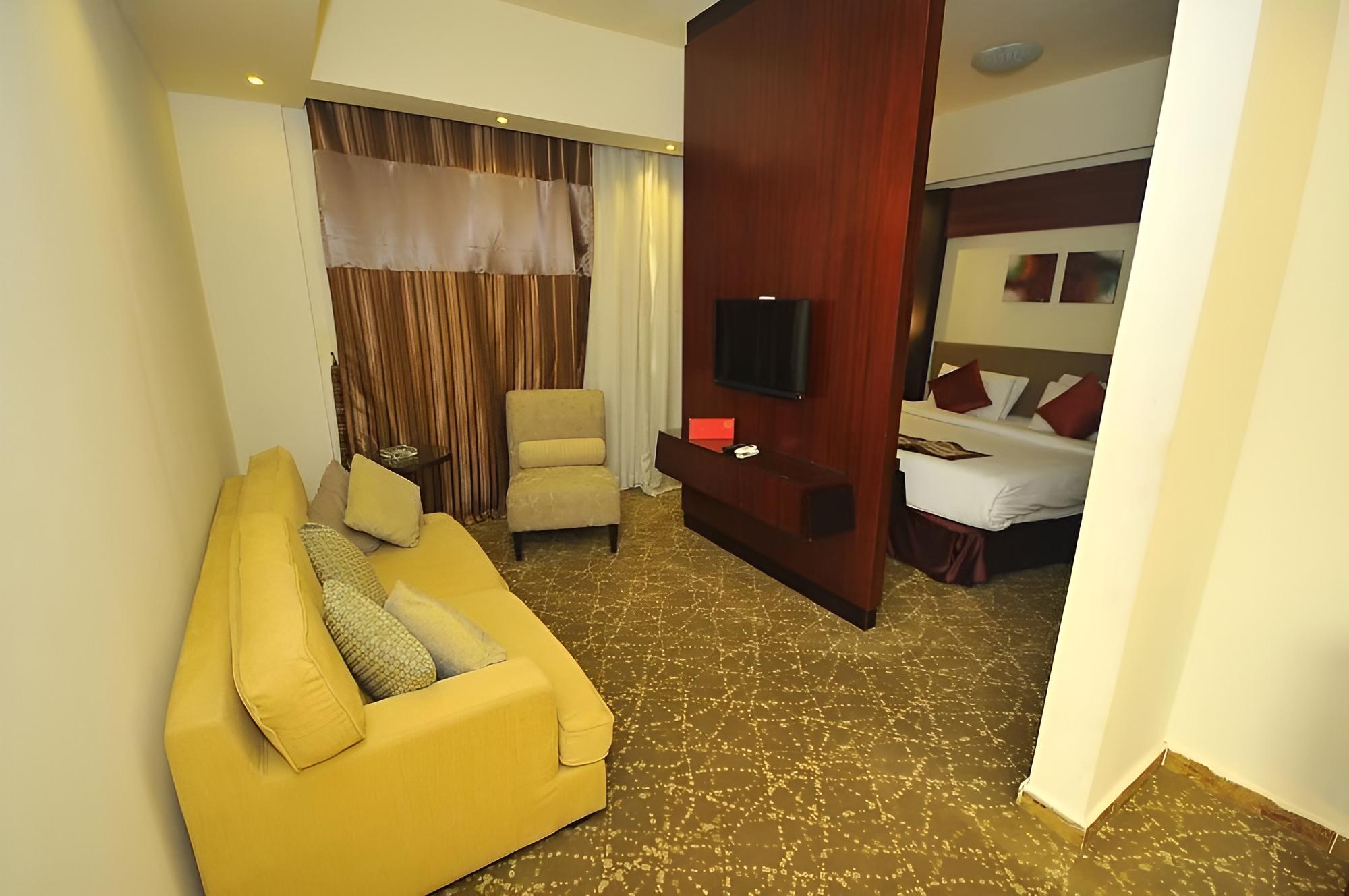New Lamar Hotel
