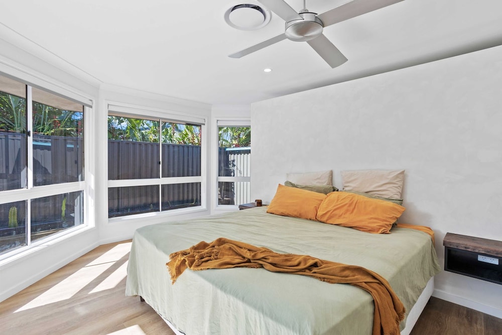 Black Shack Burleigh