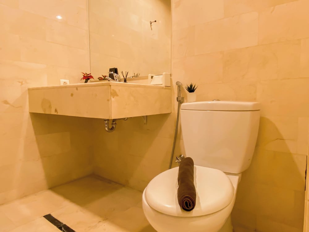 Strategic 2Br Apartment With Private Lift At Masterpiece The Epicentrum Kuningan