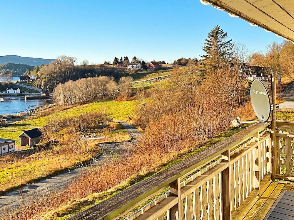 6 Person Holiday Home in Sundlandet-by Traum view 3