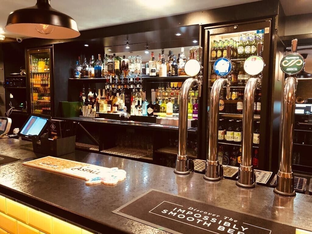 Walsall Vacations - Metro Inns Walsall - Property Image 8