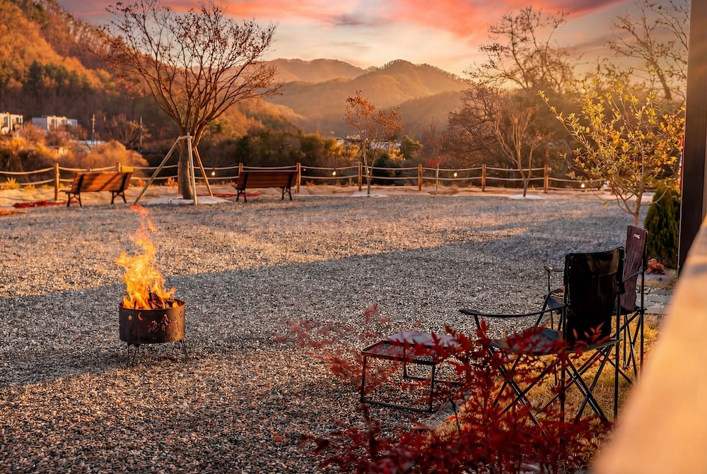 Hongcheon Yeoyoochae Pension