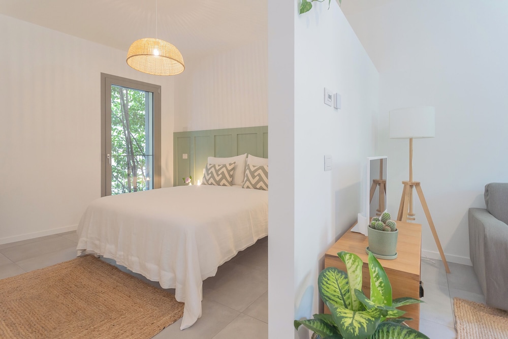 Salvia & Ginepro Apartments by Rent all Como