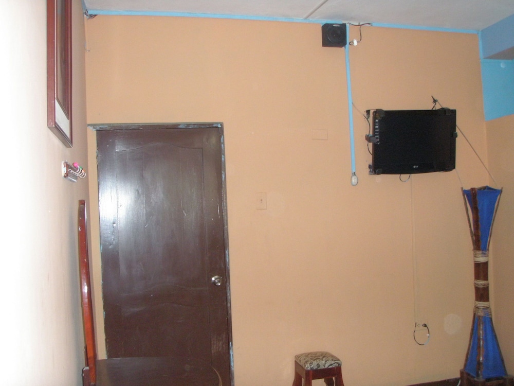 Hotel Eloy Alfaro - Hostel