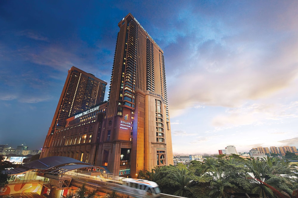 Hotel Berjaya Times Square Hotel, Kuala Lumpur - Image 1