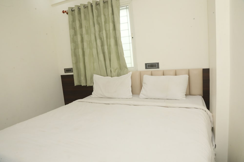 Hotel Rest O ITPL
