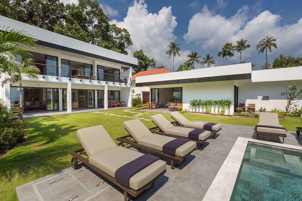 Villa Thansamaay