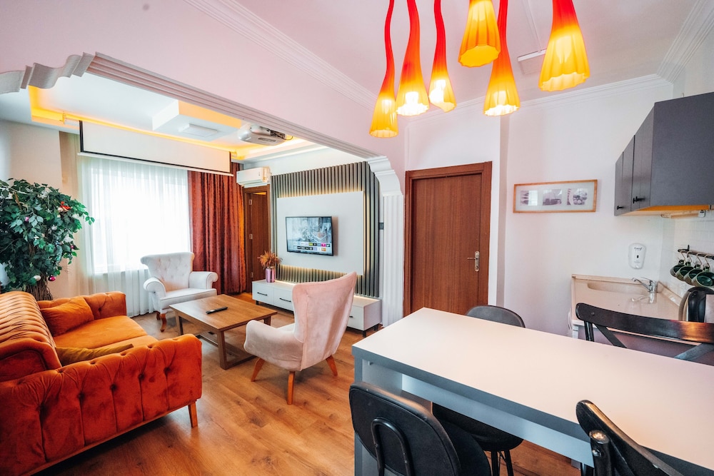 Evin Suit Otel - Image 24