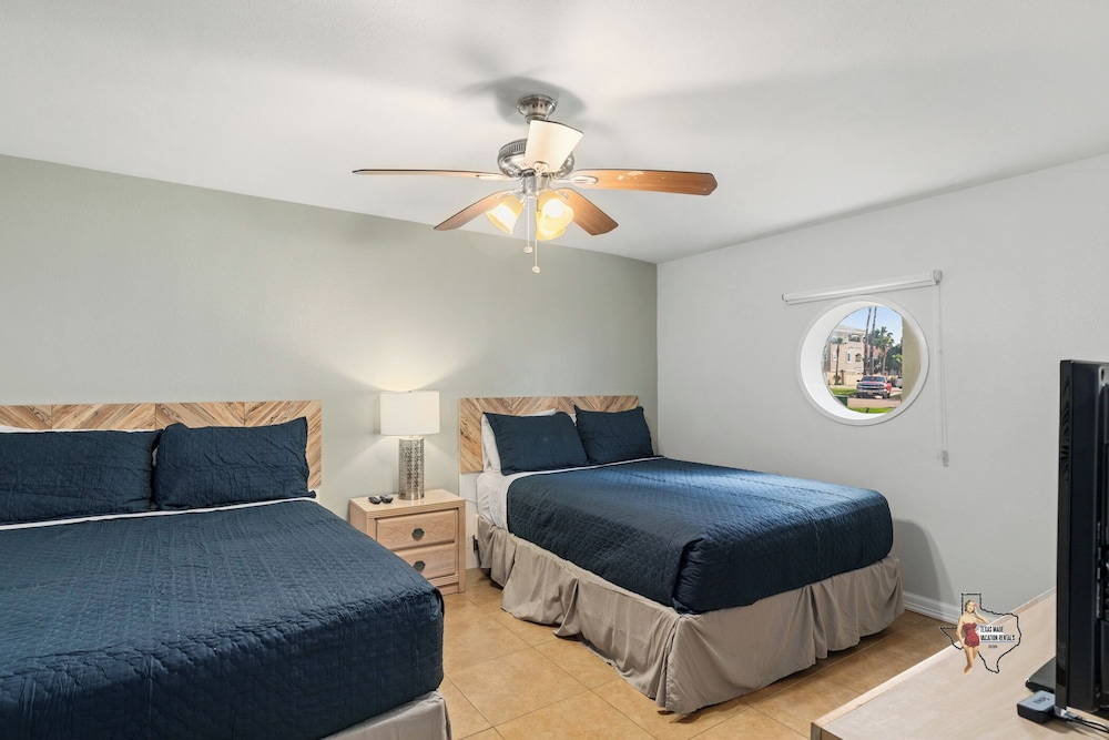 Bahia Mar Solare Resort Condos