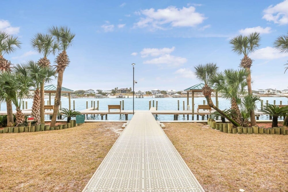 Wind Drift 106s Beach and Boat-lovers Paradise view 4