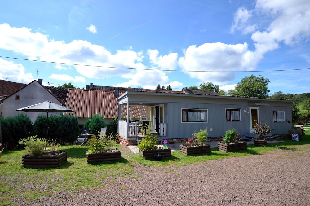 Apartment in Meisberg With In-house Catering