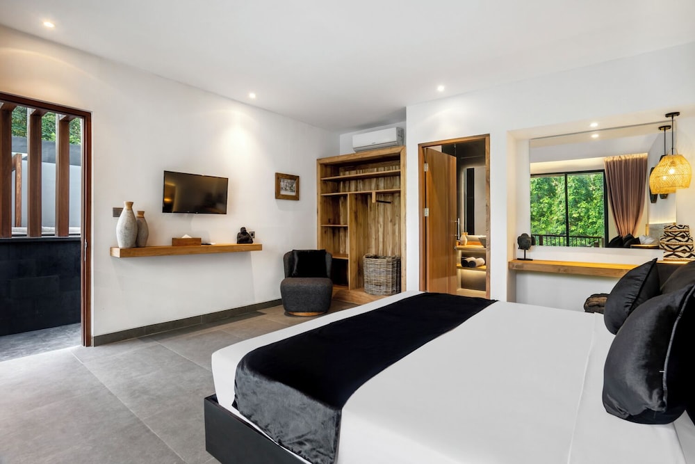 12BR St. Monica Kala