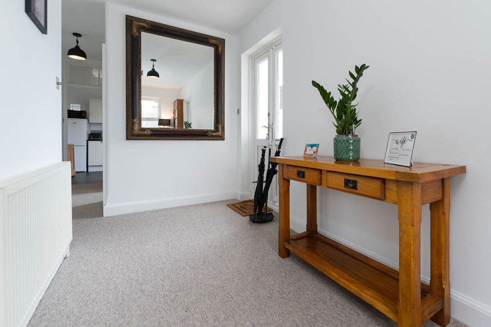 Host Stay Preston Park Apartment view 4