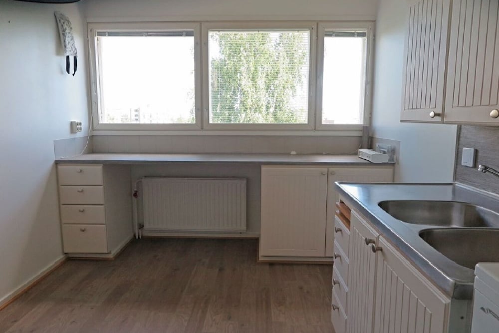 Daily or Long Term Rental view 3