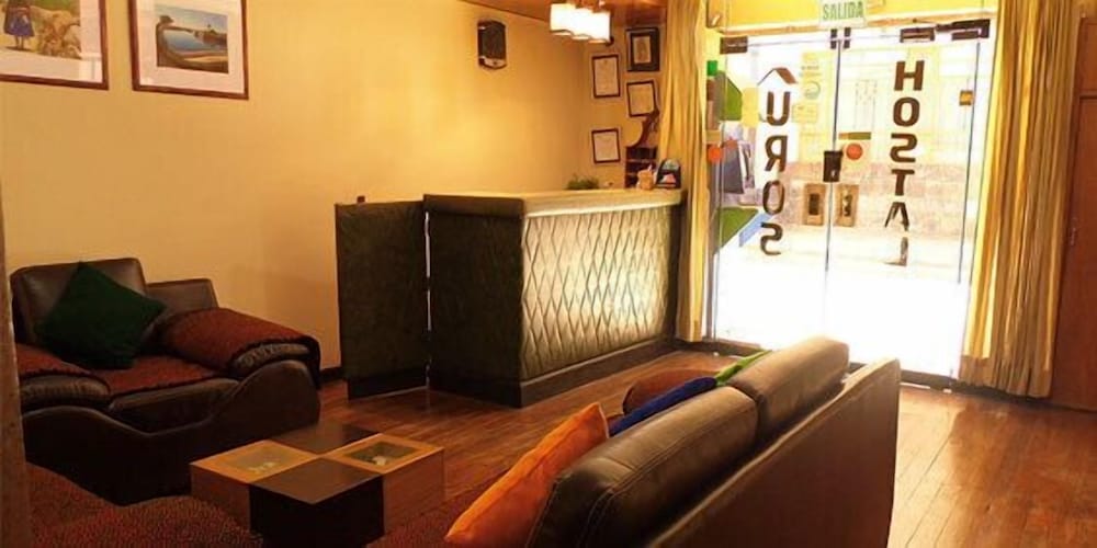 HOSTAL LOS UROS