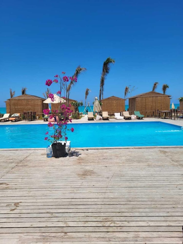Tabara Beach Safy Bay